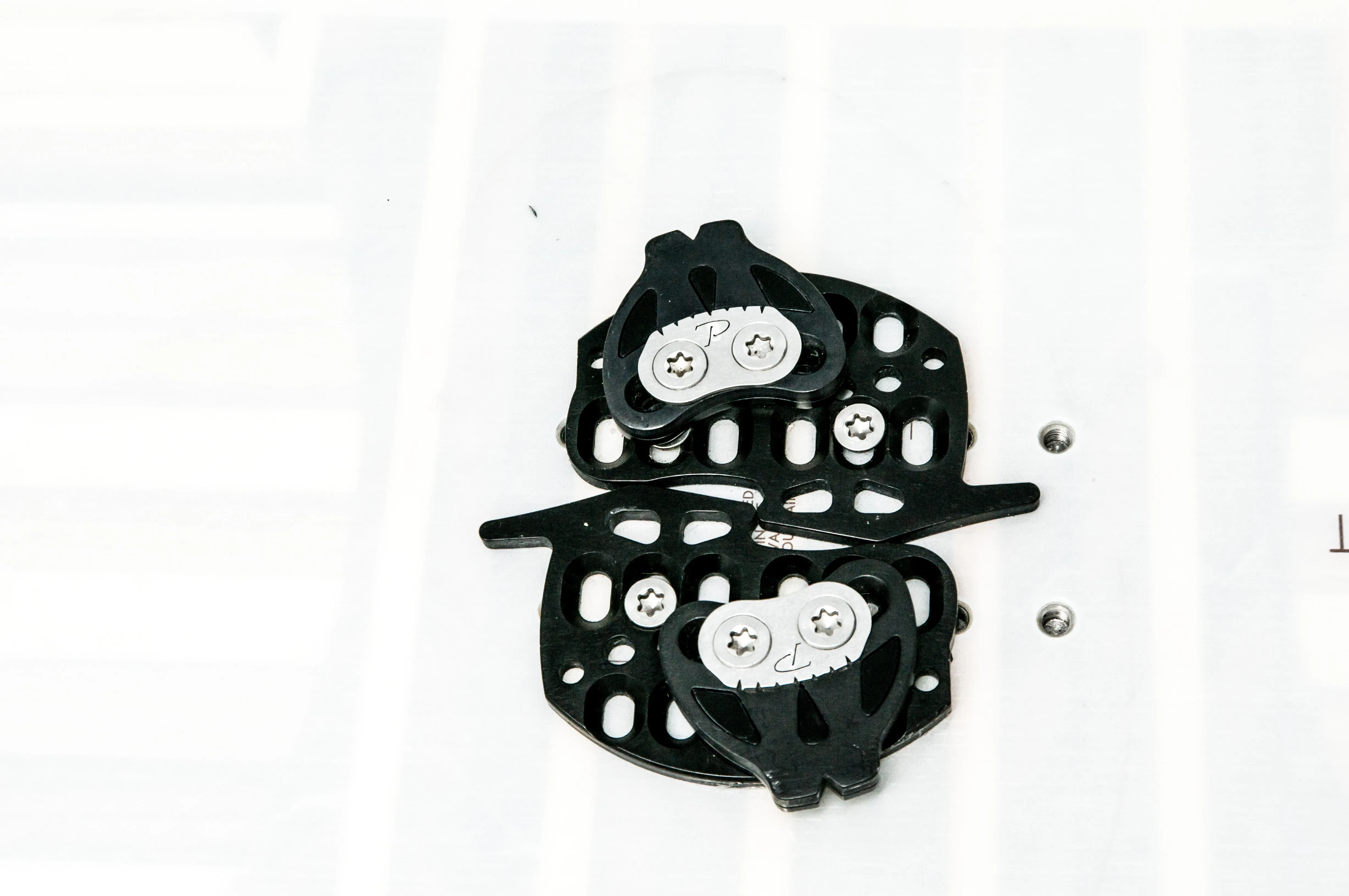 Adjustable 3-1 Cleats