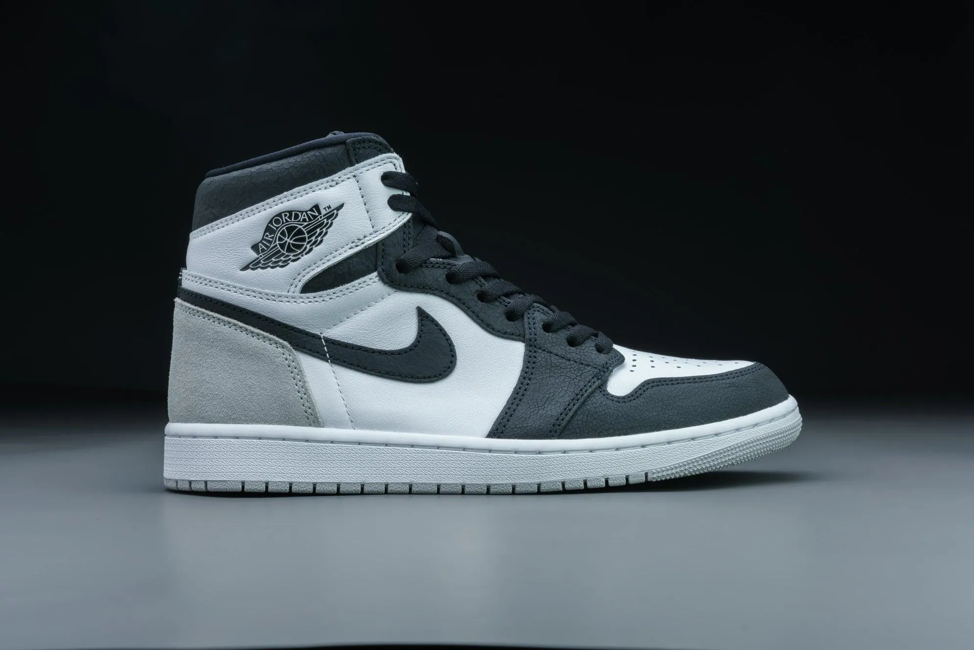 Air Jordan 1 Retro High OG Stage Haze