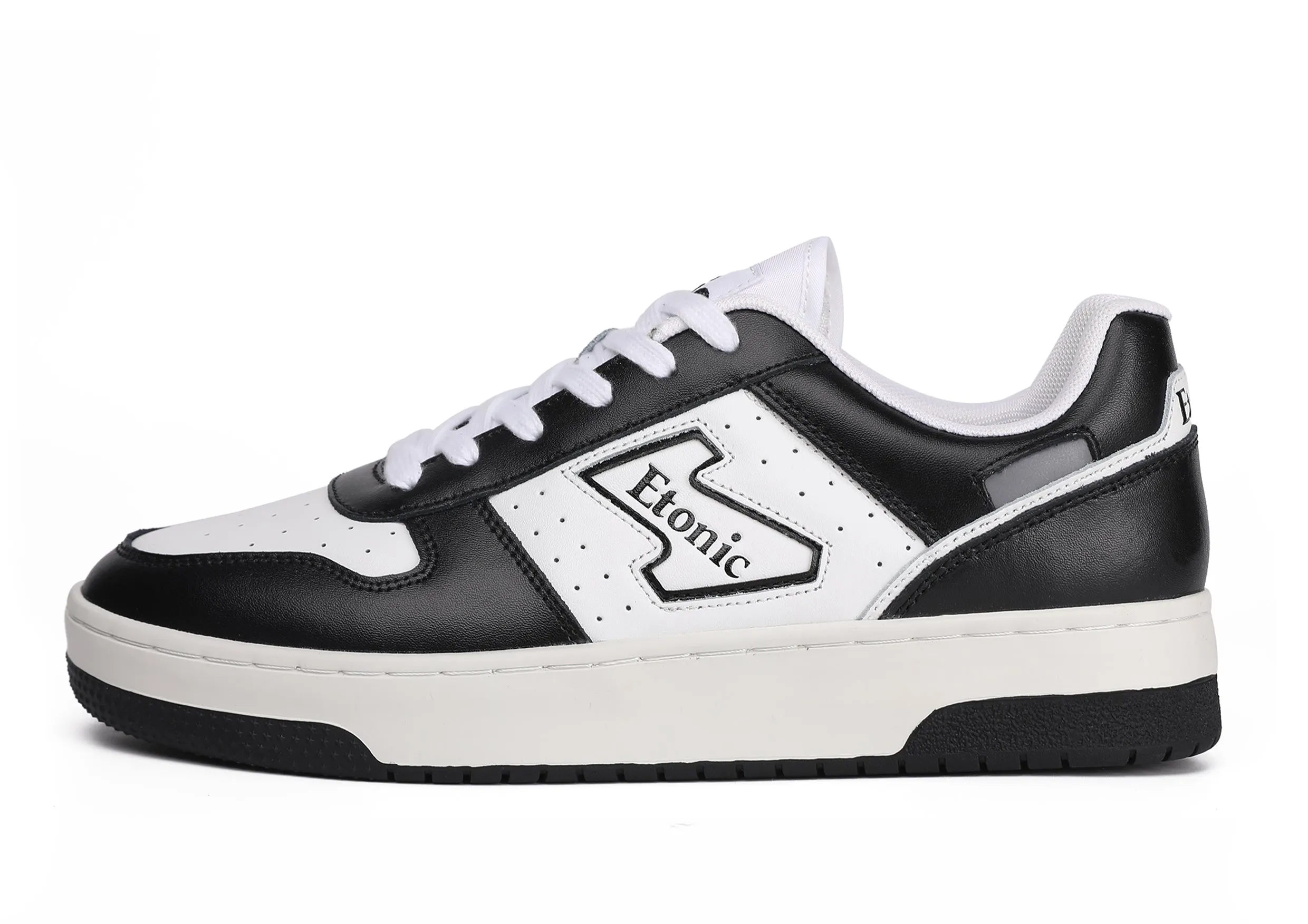 Etonic THE DREAM sneakers in white and black leather.