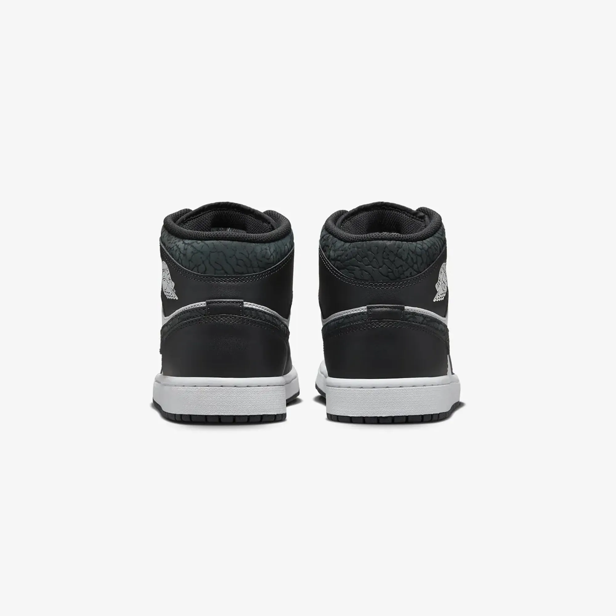 Jordan | AIR JORDAN 1 MID SE  { OFF NOIR/BLACK-WHITE-BLACK