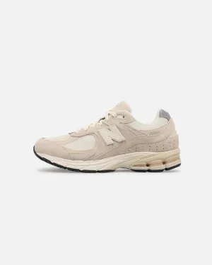 New Balance 2002R Cream