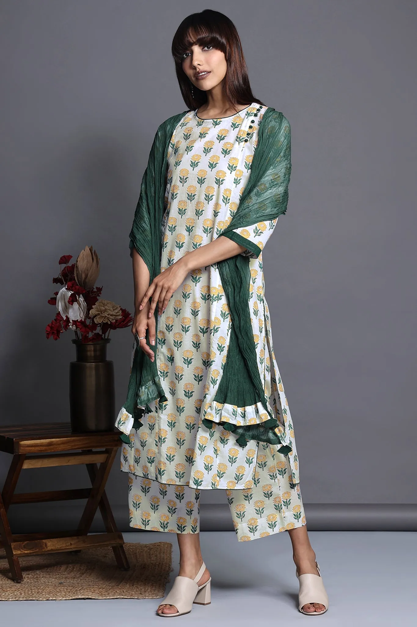 side potli long kurta with slit - lush white & sunflower meadow