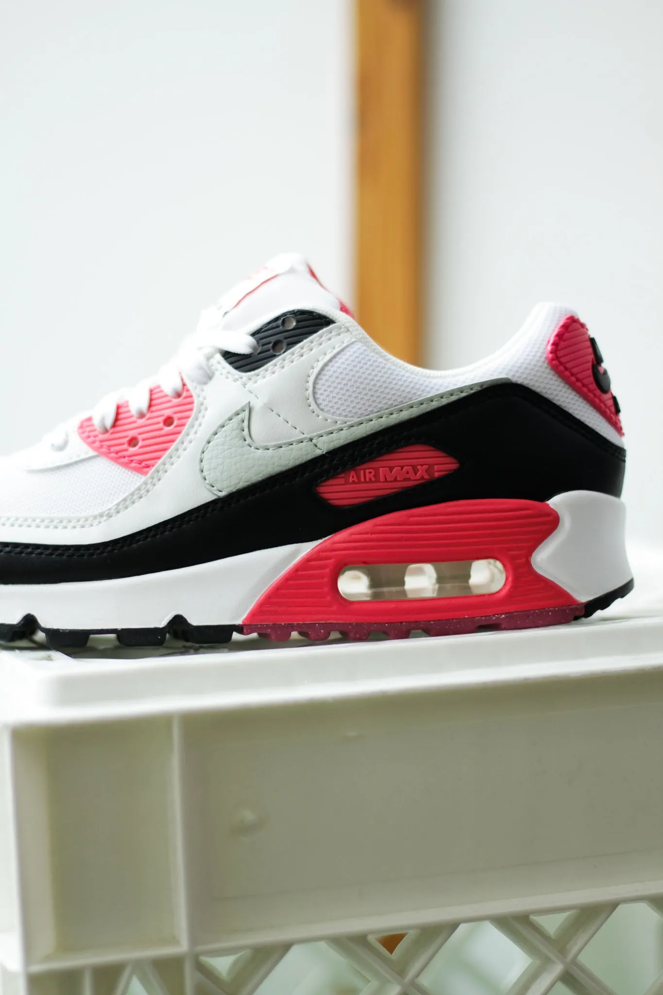 W AIR MAX 90 "ASTER PINK"